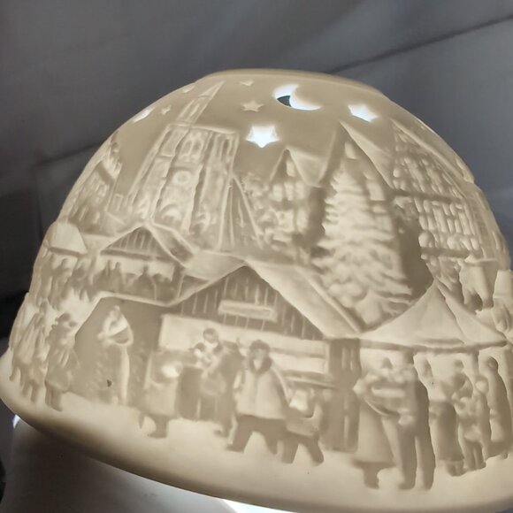 Starlight Hellmann-Versand Bisque Lithopane White Christmas 2010 Candle Holder - Picture 6 of 14